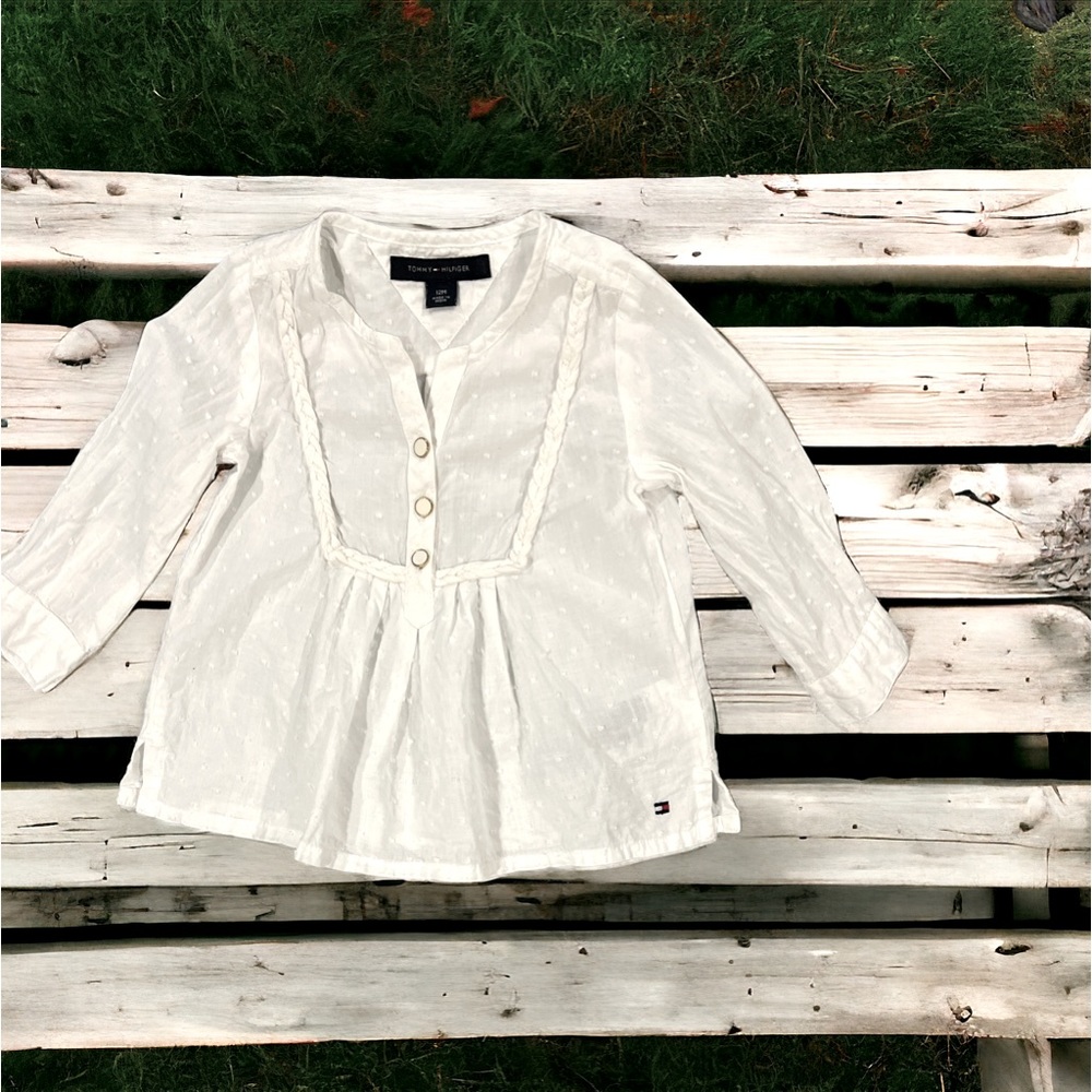 TOMMY HILFIGER BABY GIRLS White cotton top size 12 months NWOT PRISTINE!!